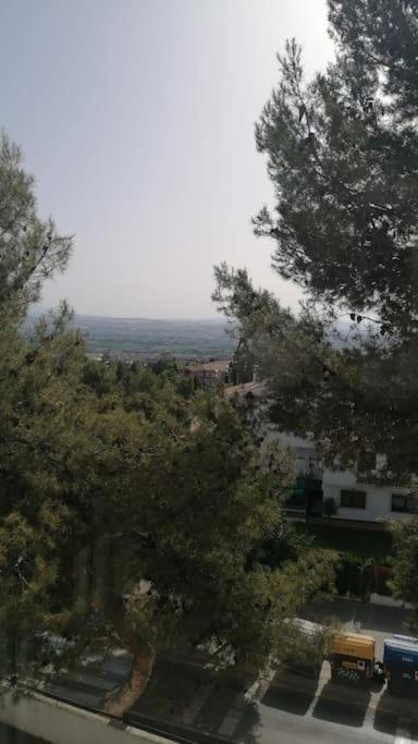 דירות גרנדה Views, Family & Private Parking In Alto Albayzin מראה חיצוני תמונה
