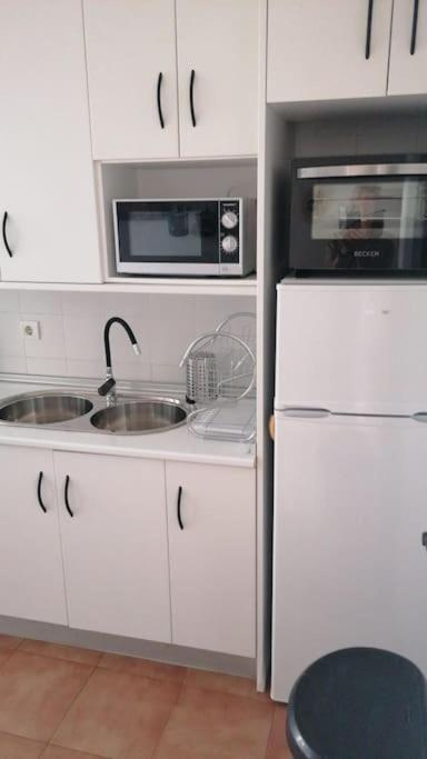 דירות גרנדה Views, Family & Private Parking In Alto Albayzin מראה חיצוני תמונה
